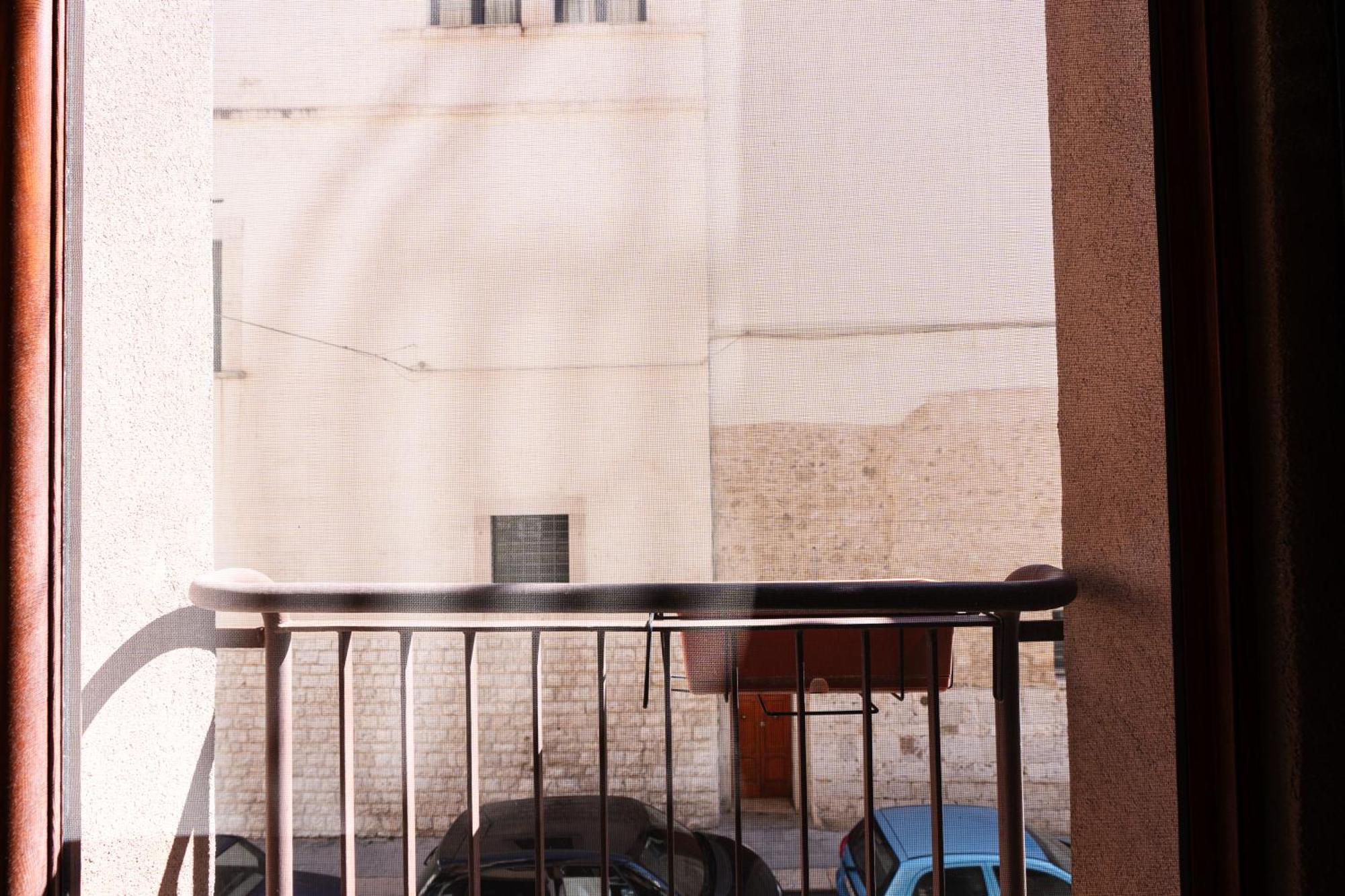 Santa Croce Rooms Barletta Bagian luar foto